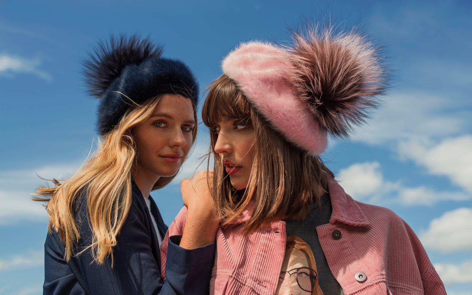 Berets – Kyi Kyi
